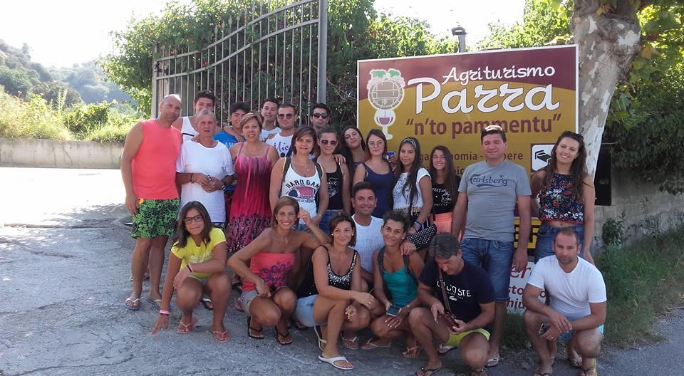 Agriturismo Parra Santa Lucia del Mela Buitenkant foto